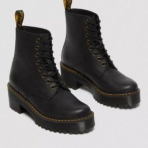 Dr. Martens Shriver Hi Women's Wyoming Leather Heeled Boots